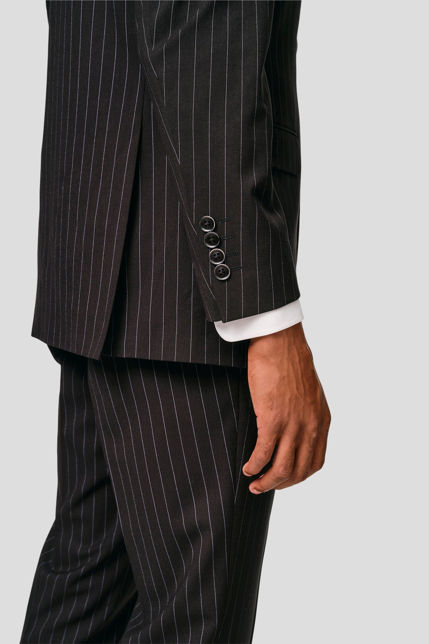 PRESTIGE sort three-piece jakkesæt med nålestriber PRESTIGE