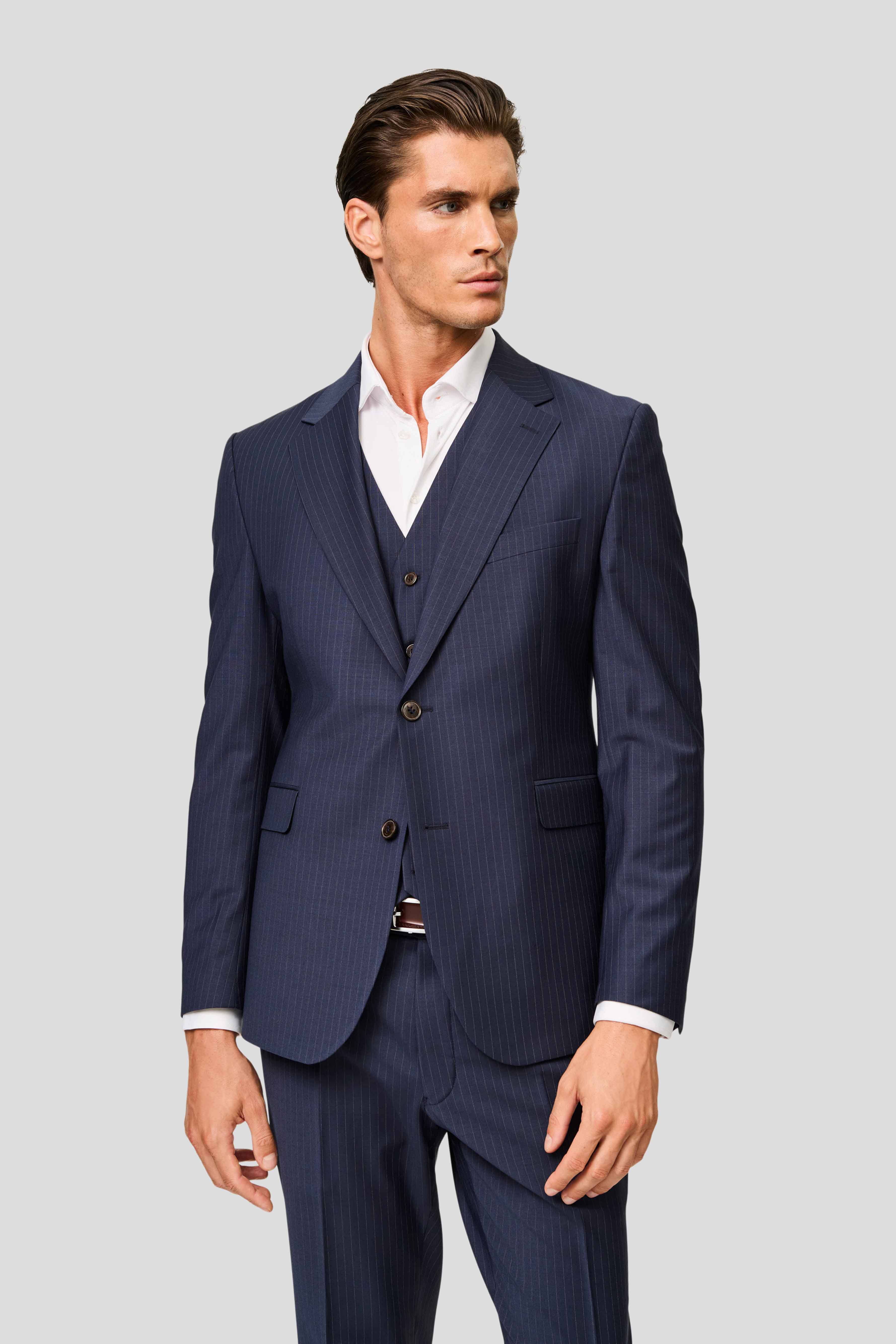 PREMIUM navy blazer med nålestriber MBO