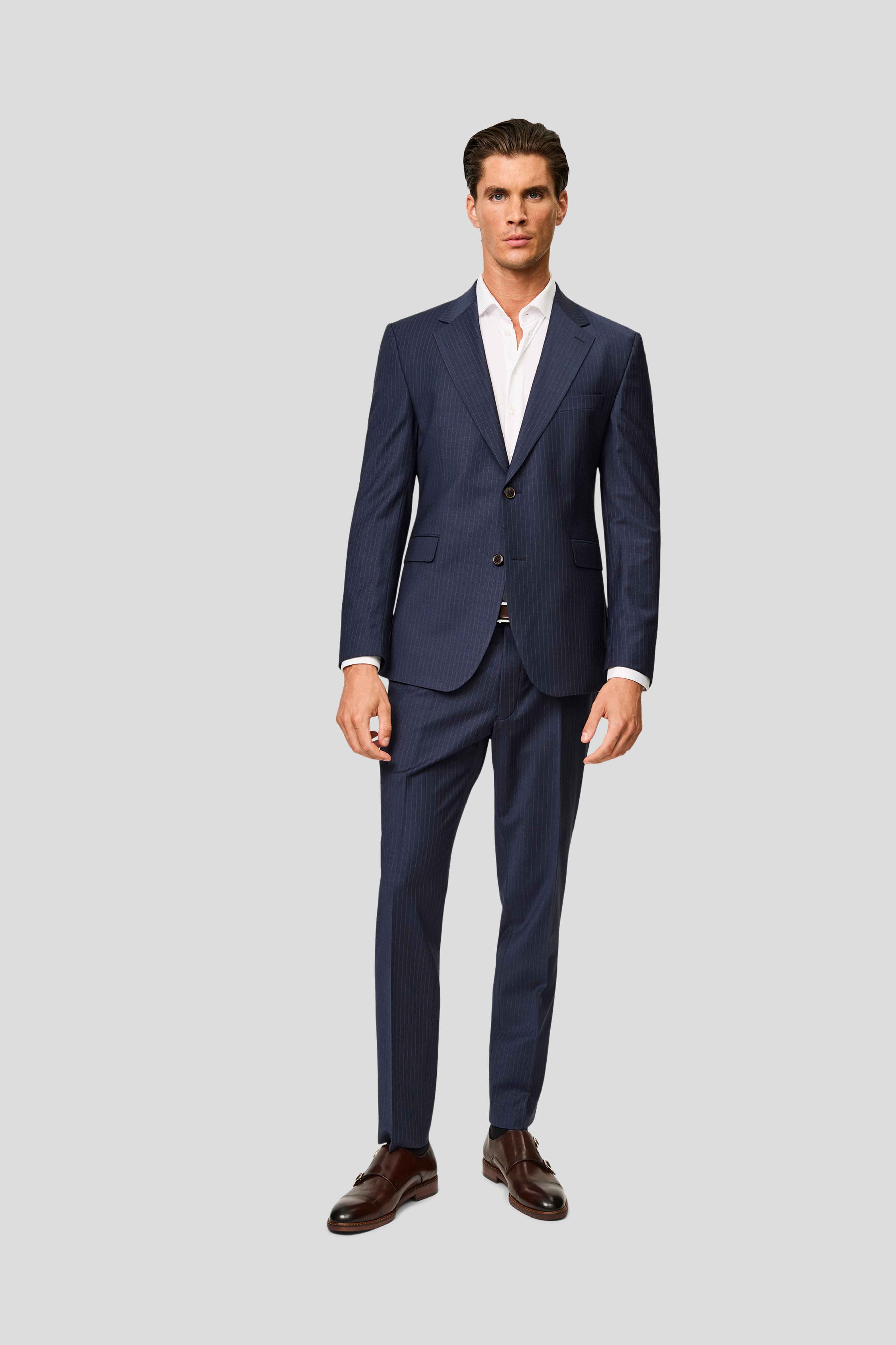 PREMIUM navy blazer med nålestriber MBO