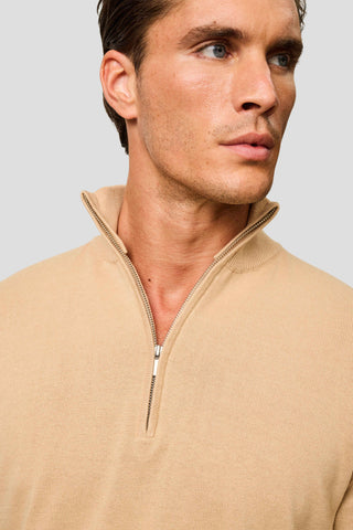 Beige half-zip striktrøje