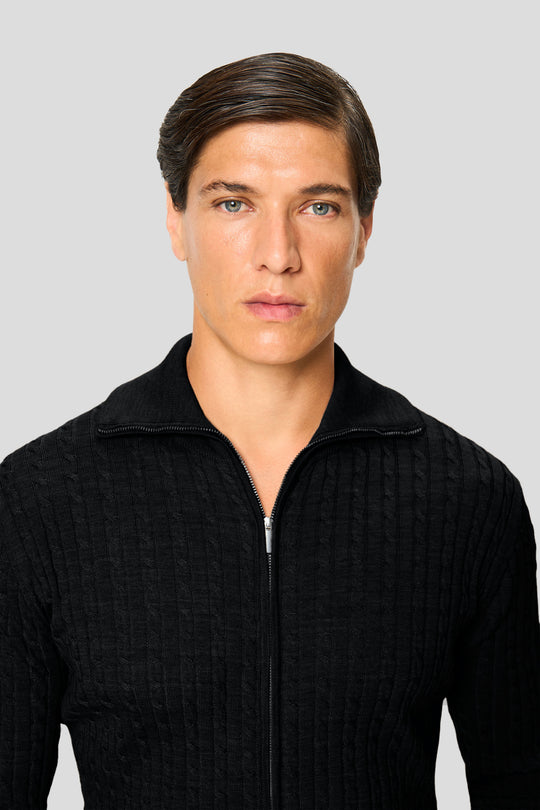 Schwarzer Merino-Kabelstrick-Cardigan mit Reißverschluss