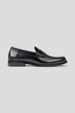 Sort penny loafer
