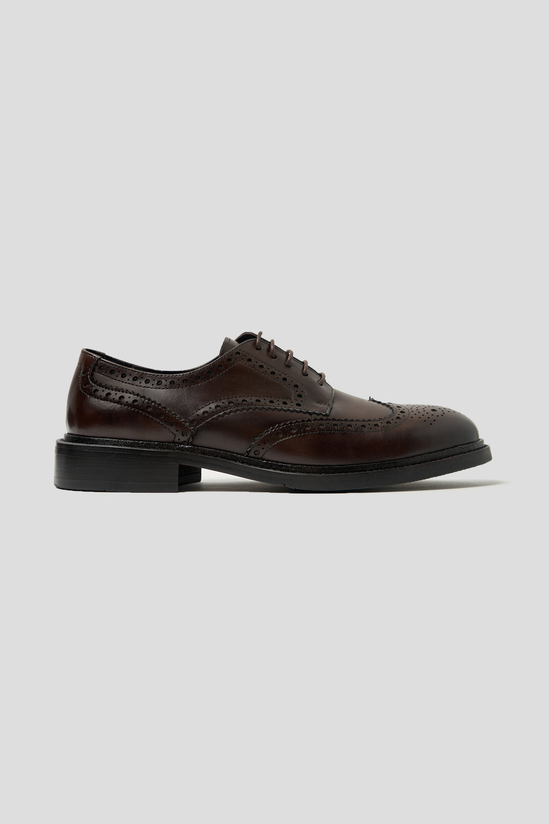 Braune Brogue-Schuhe