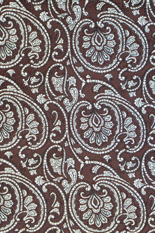 Brun & hvid paisley lommeklud PVD