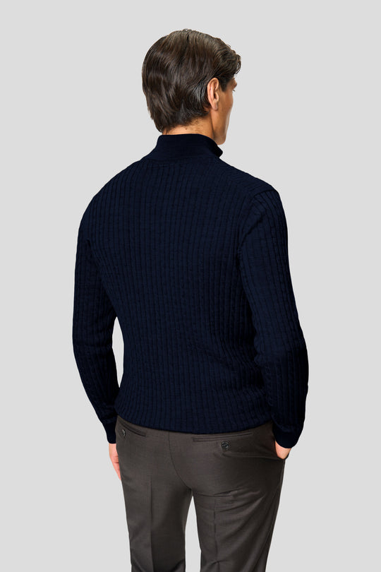 Marineblauer Merino-Kabelstrickpullover mit 1/4-Reißverschluss
