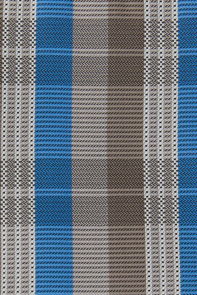 Brunt og blåt ternet slips