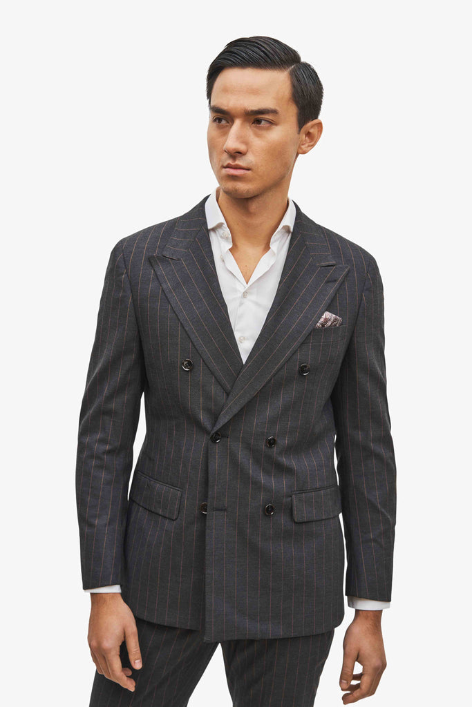 Genova grey doublebreasted two-piece suit | 2750.00 kr | Suit Club